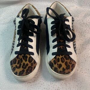 LEOPARD STUD Fashion Sneaker Faux Leather Suede